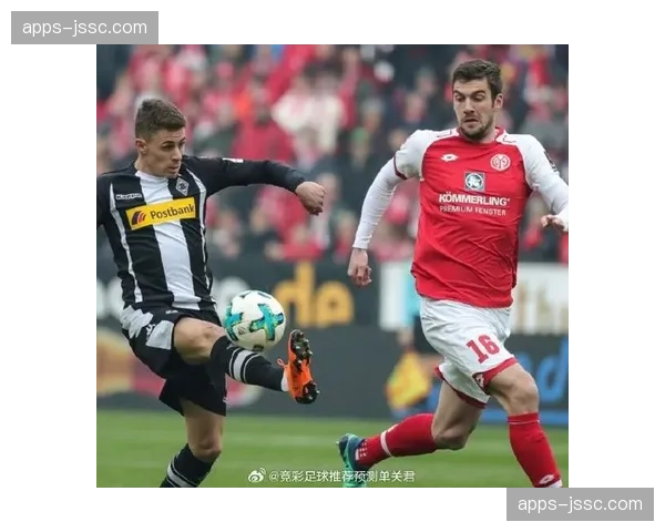 美因茨高位逼抢战术上半场奏效，但体能分配失衡致防线崩盘